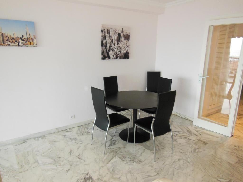 קאן 2, 3 And 4 Bedroom Sea View Forville Apartments 5 Mins From The Palais חדר תמונה